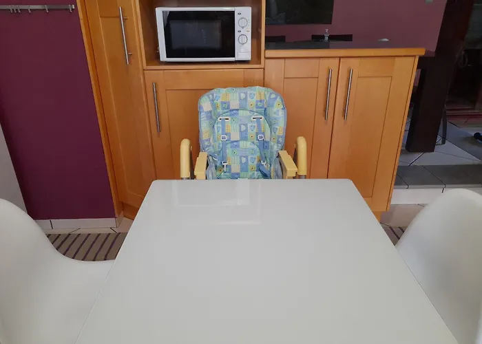 K & R Apartment