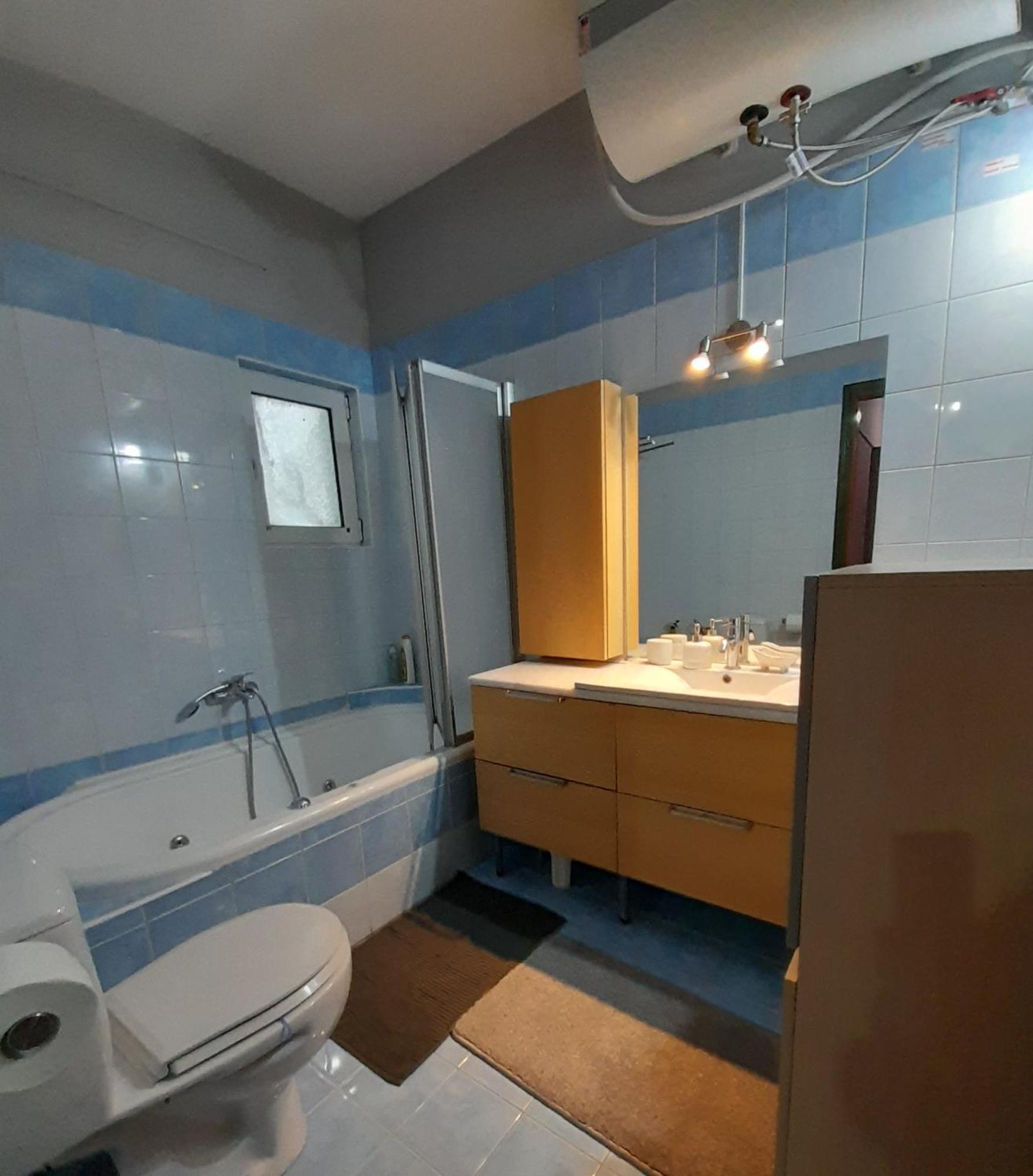 Apartment K & R *